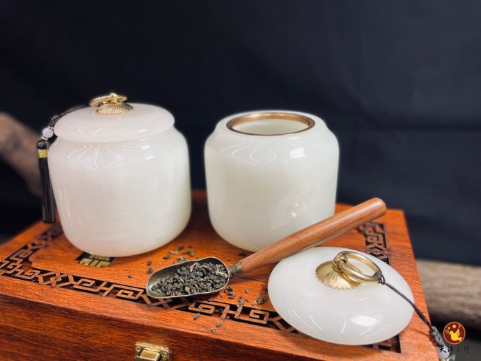 玉石茶葉罐