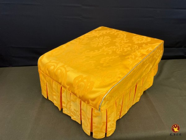 拜椅套-黃色緹花布